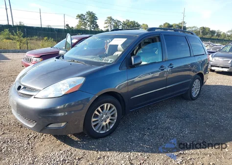 2008 Toyota Sienna Xle z USA, uszkodzony, nr VIN 5TDZK22C98S196081